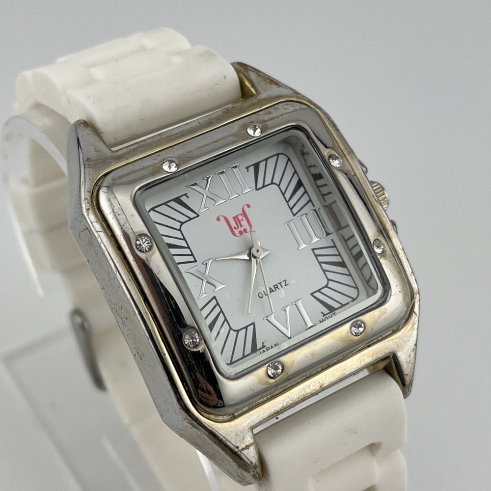Just Fab Watch Women 36mm Silver Case White Silicone Band- New‎ Battery